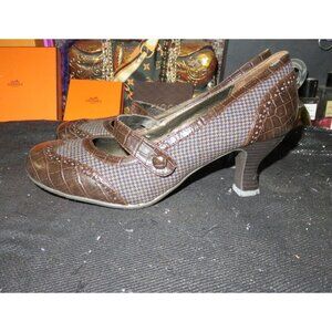 Hot Kiss Brown Mixed Leather Mary Jane Croc Embossed Button Closure Pumps 10
